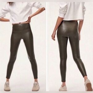 Wilfred 'DARIA" Legging New Without Tags